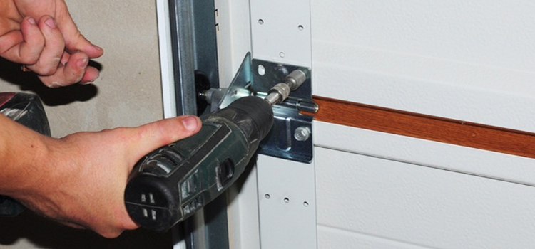 residential garage door service in Mission